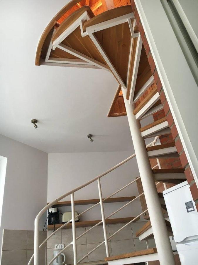 Center Apartmanhaz Hotel Hajduszoboszlo Bagian luar foto