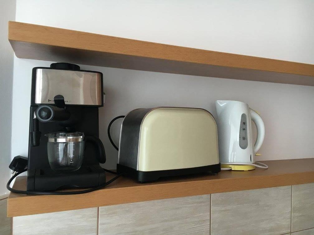 Center Apartmanhaz Hotel Hajduszoboszlo Bagian luar foto